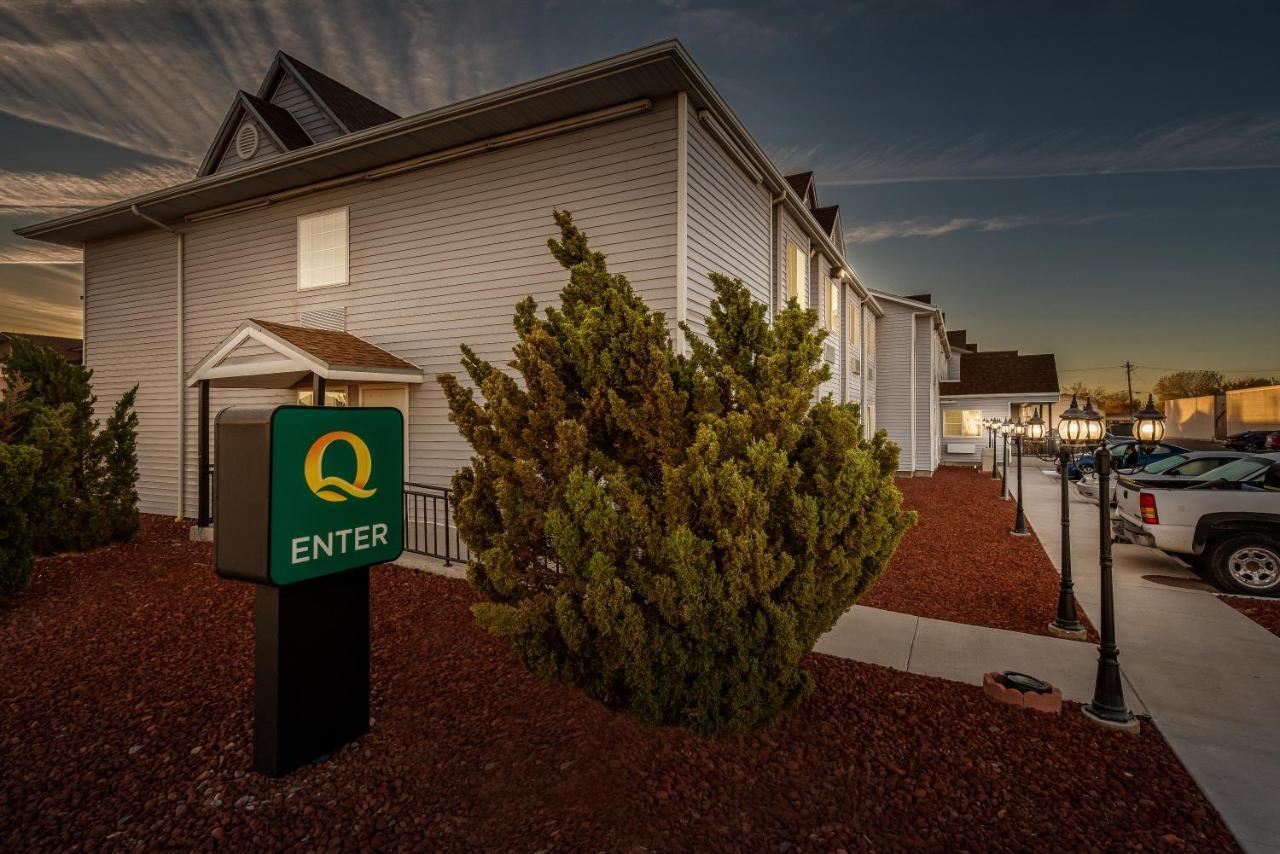 Quality Inn & Suites Near Nas فالون المظهر الخارجي الصورة